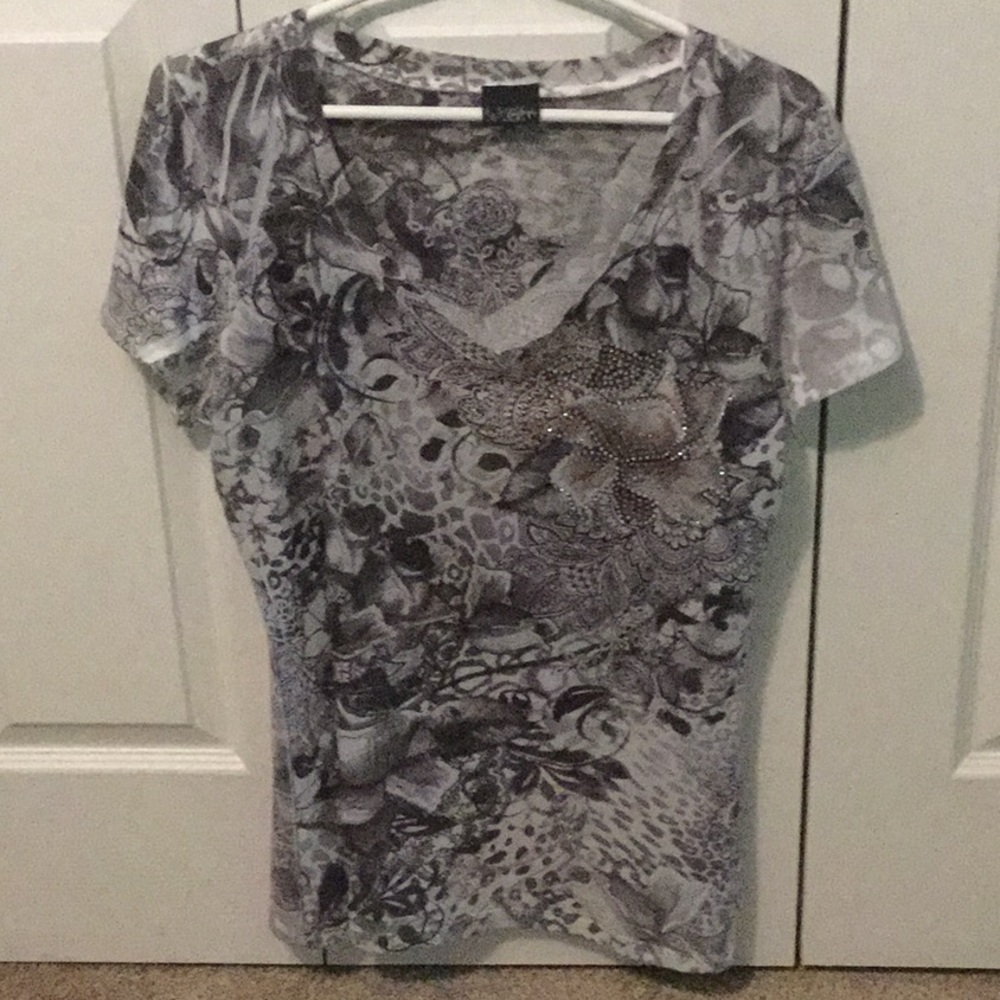 Daytrip Short Sleeved T-Shirt size XL